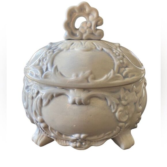 Handmade Porcelain White Wash Trinket Dish/Candy Dish - made in 1978 - Picture 3 of 7